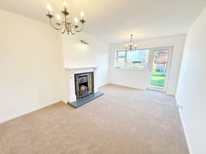 Living Room- click for photo gallery